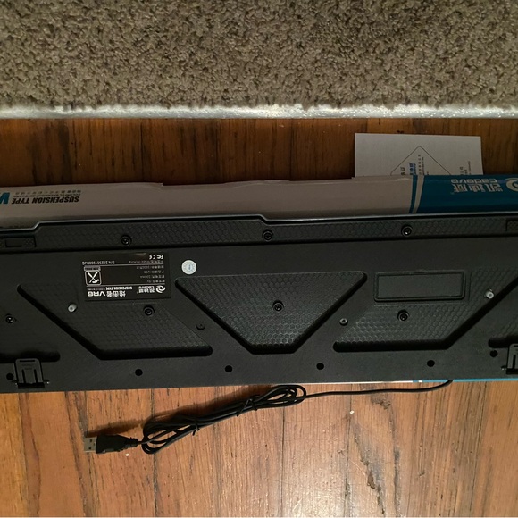 Color Changing Keyboard - Picture 3 of 3